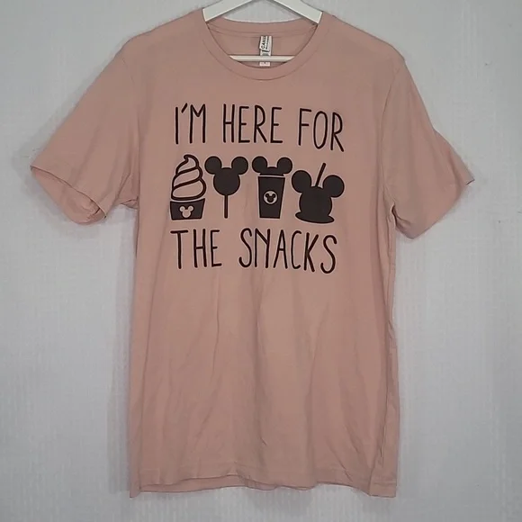 Mouse vacation snack themed T Shirt size Large excellent condition - Picture 1 of 3